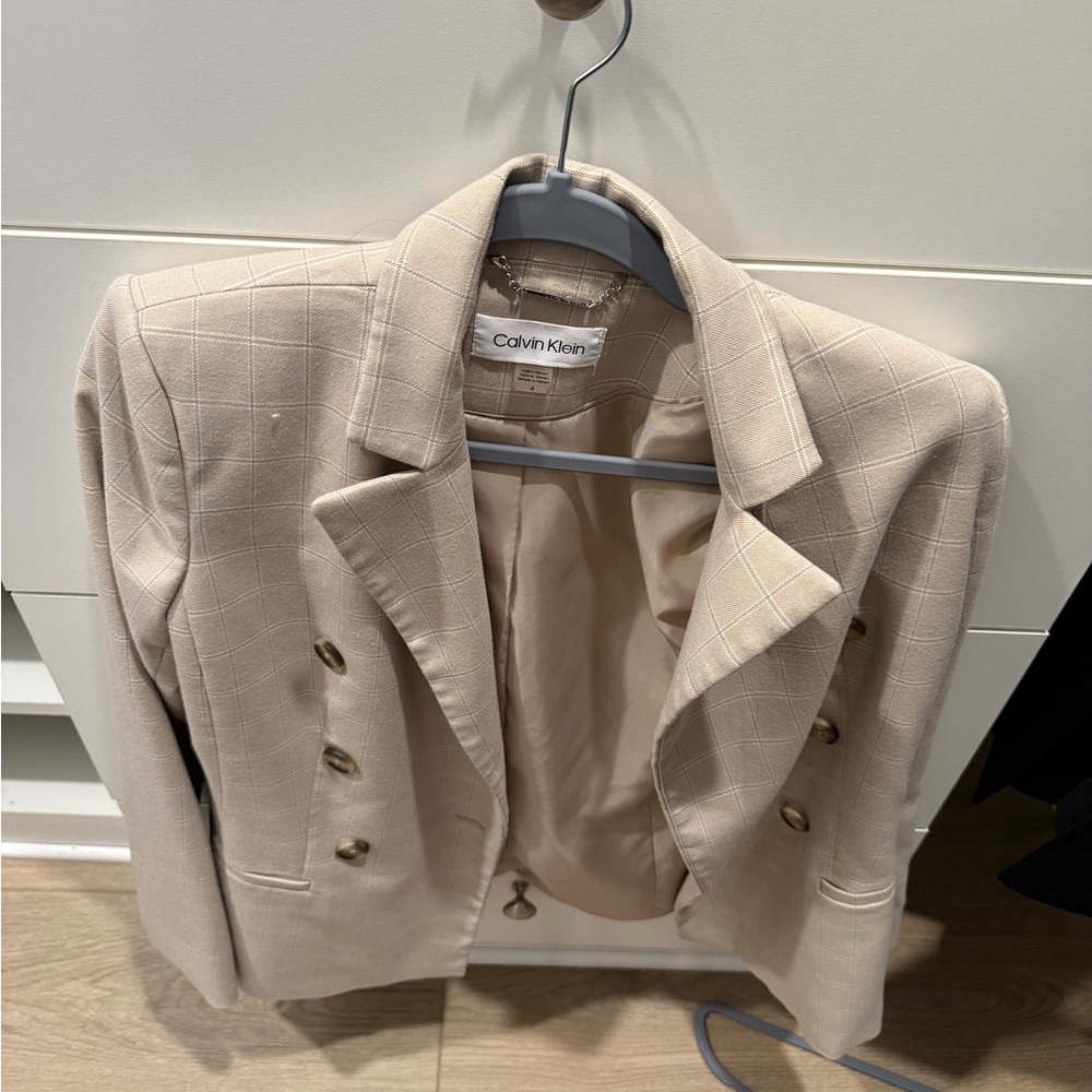 Calvin Klein Women's Cream Blazer